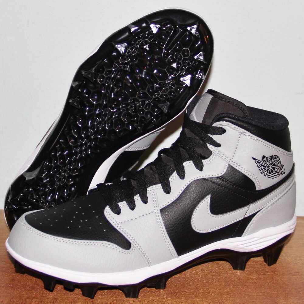 Jordan 1 Mid TD Shadow 2.0 Football Cleats Men 9.5 Black Grey